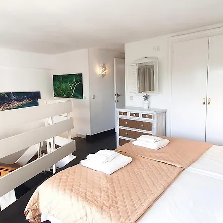 Skol 316. Attractive 1 Bedroom Duplex With Sea View In Skol Marbella.