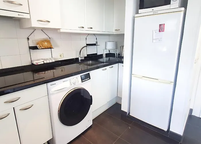 Lejlighed Skol 316. Attractive 1 Bedroom Duplex With Sea View In Skol Marbella.